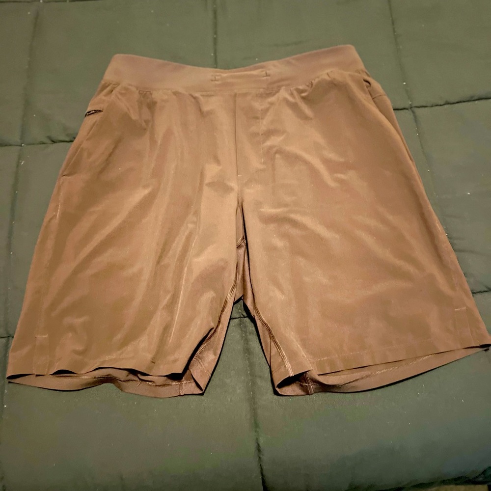 Lululemon large 9inch liner less shorts.